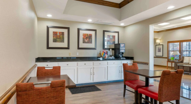 Extended Stay America - Kansas City - Lenexa - 87th St., Book Hotel Hoteller i Lenexa med pool, Swimmingpool