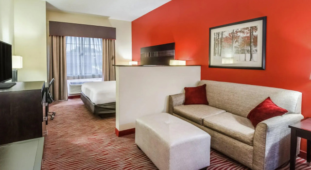 Двухместный номер Standard Holiday Inn Express Hotel & Suites Vinita by IHG