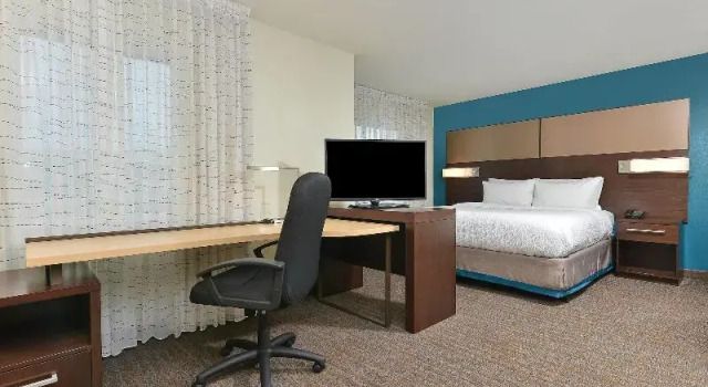 Residence Inn by Marriott Des Moines Downtown, Забронировать Отель Де-Мойн Айова, рядом с Мост достижений женщин в Айове