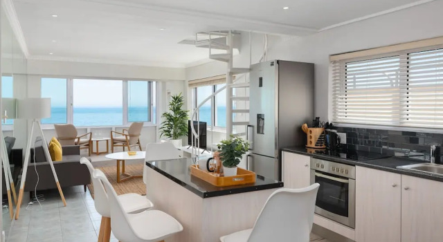 Апартаменты Dolphin Bay 6