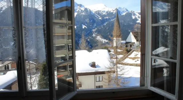 Четырёхместный номер Standard Swiss Lodge Hotel Bernerhof