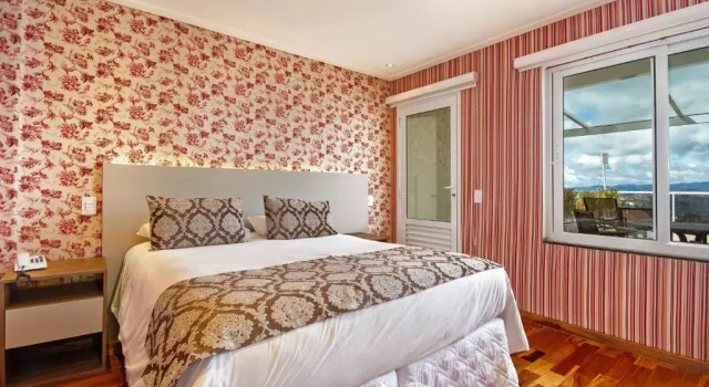 Семейный номер Standard с видом на горы Chris Wellness Resort Hotel