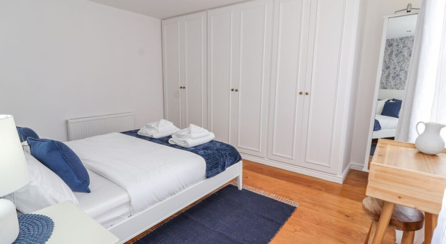 Mount House, Book Feriehus Meliden 