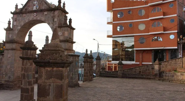 Quechuas Inka Palace, Rezervovat Hotel Hotely v centru Puno, hotely v centru Puno, Parkování, Snídaně
