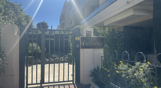 Апартаменты 323 Le Californie in Cannes