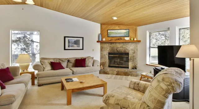 Fairway Village 32, Rezerwuj Hotel Sunriver Mount Bachelor