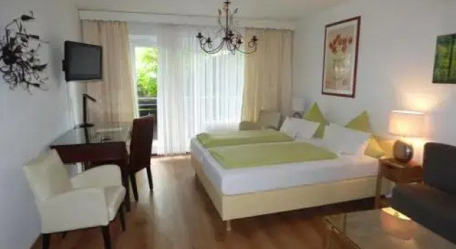 Hotel Engelhof, Prenota Hotel Tutzing Lago di Starnberg