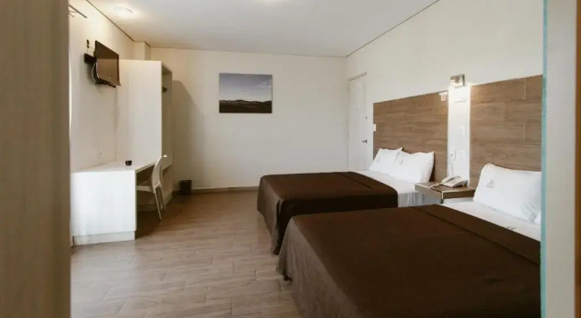 Четырёхместный номер Standard Hotel Guivá Aeropuerto