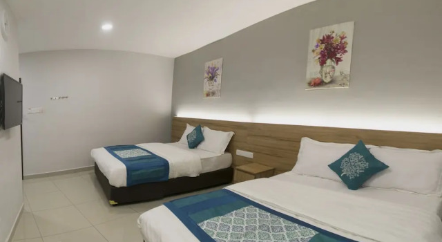 Четырёхместный семейный номер Standard Lavana Hotel Batu Caves