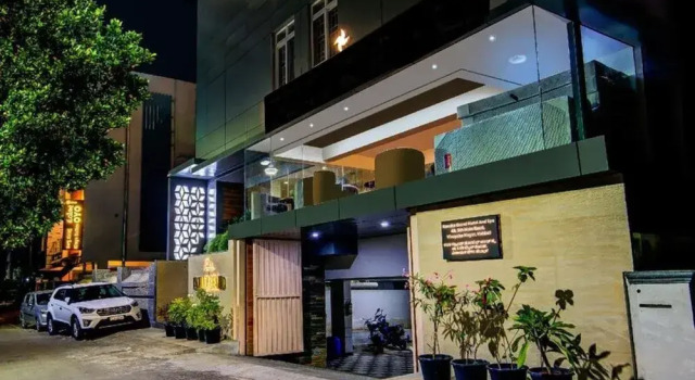 Treebo Kanaka Grand, Rezervovat Hotel Hotely v Bangalore s parkováním, Parkování