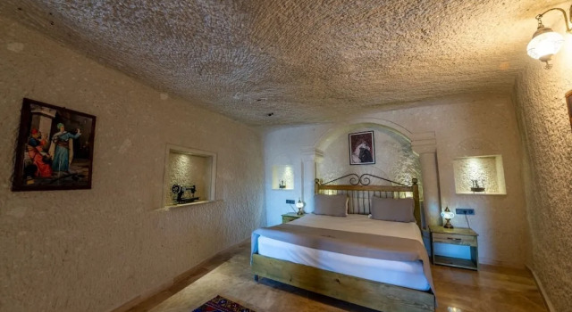 Номер Royal Majestic Cave House