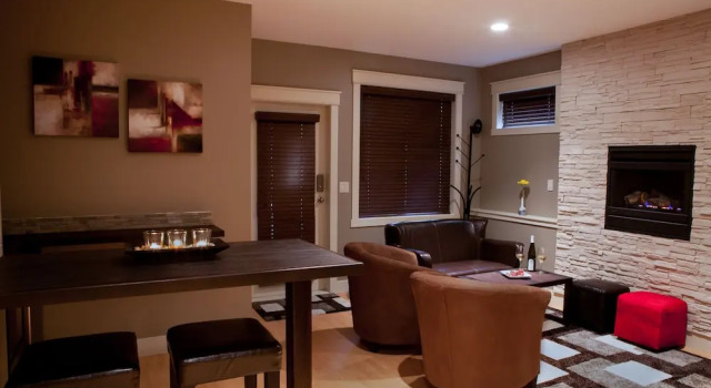 Beyond the Vineyards Bed & Breakfast, 预订 酒店 Kelowna 不列颠哥伦比亚省