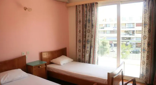 Hotel Antonopoulos, Забронировать Отель Глифада Афины