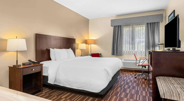 Двухместный люкс Best Western University Inn