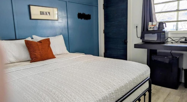 Номер Economy Scottys Motel