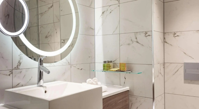 Номер Superior DoubleTree by Hilton Bath