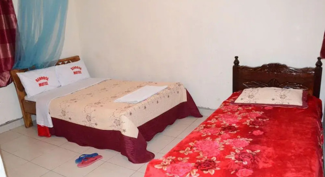 Benrose Fast Foods, Prenota Hotel Nairobi CBD Nairobi