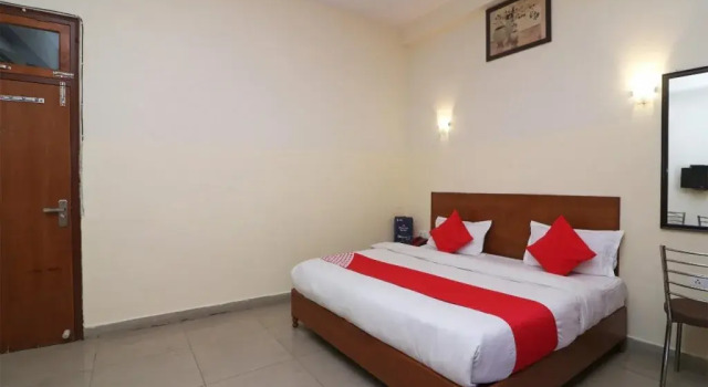 Hotel Corbett Radiance by OYO Rooms, Rezervovat Hotel Nainital Uttarakhand