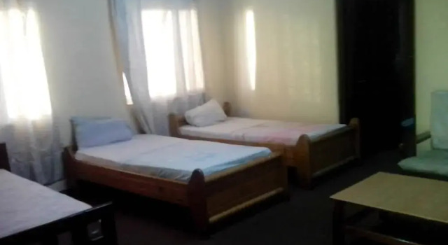 Hilltop Hotel, Reserva ahora Hotel Hoteles en Gran Acra con aparcamiento, Aparcamiento