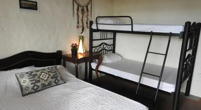 Finca El Colibri, Rezervovat Hotel Hotely v Santander s parkováním, Parkování