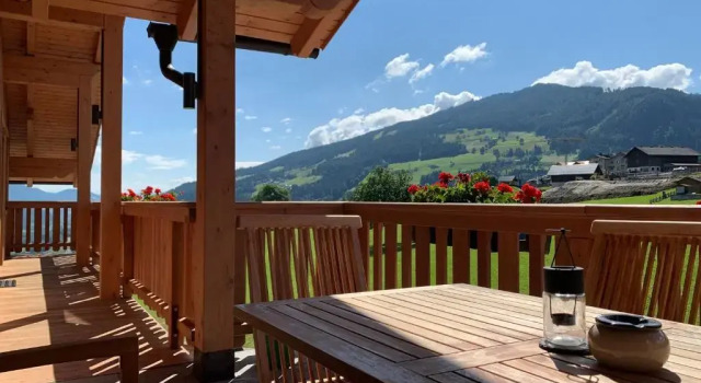Апартаменты La Montana Ski & Hiking LODGE
