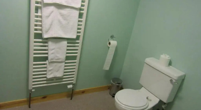 The Red Lion Tavern, Book Hotel Fochabers Moray