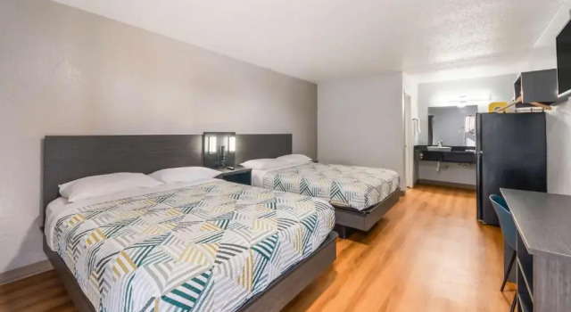 Четырёхместный номер Deluxe Studio 6 Laredo, Tx - North I-35