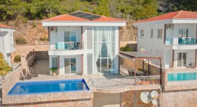 Qoople Villa Tepe with infinity pool and panoramic views