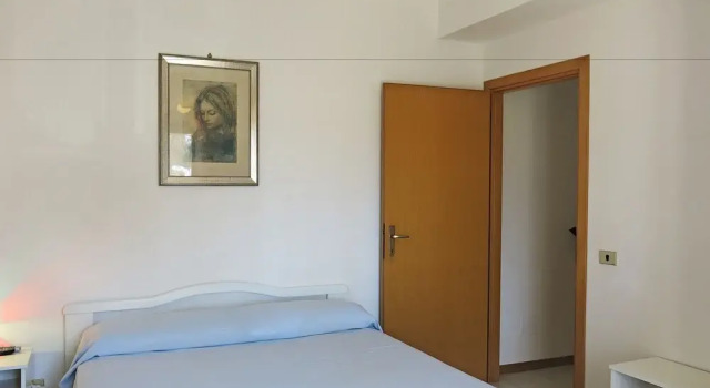 Ines-Villa 100mt dal mare, Забронировать Отель Отели Лацио с парковкой, Парковка