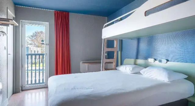 Двухместный номер Standard ibis budget Caen Hérouville