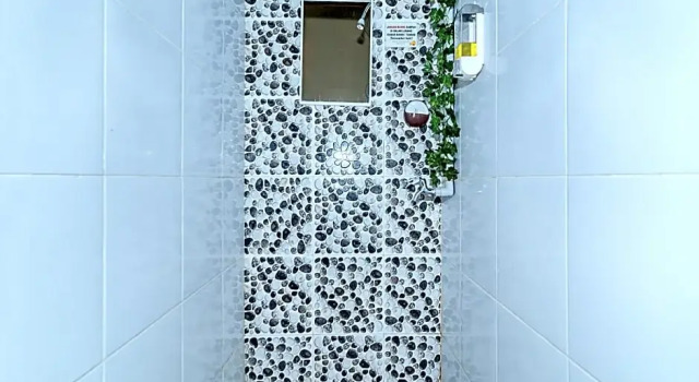 Номер Standard SPOT ON 90042 One Plaza Eco Hotel
