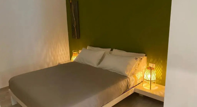 B&B Home3 bed, Book Hotel Hotels in Bisceglie with Parking, Parking