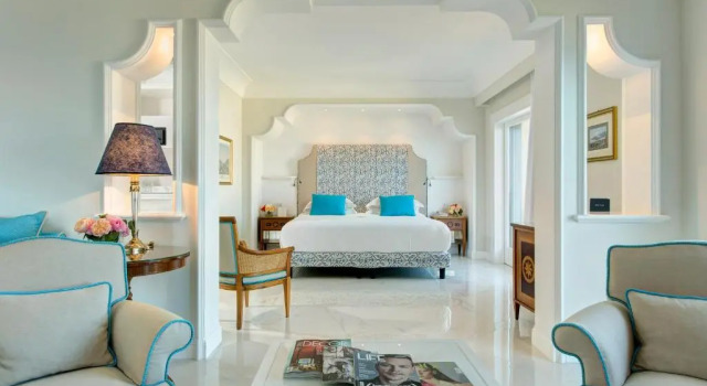 Люкс Royal с видом на море Grand Hotel Royal