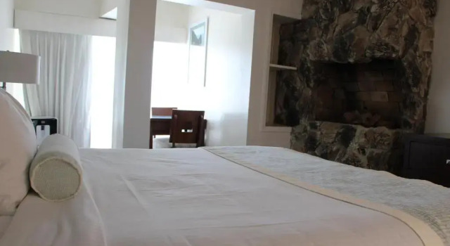Номер Standard oceanfront Capri Laguna on the Beach - A Boutique Hotel