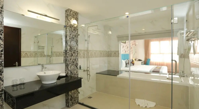 Двухместный номер Superior The Mira Boutique Hotel
