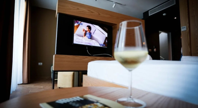 Люкс Comfort Alvin Comfort Hotel