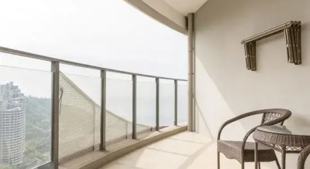Люкс c 1 комнатой с видом на море HuiDongXunLlaoWanWuDiHaiJingApartment