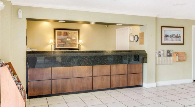 Motel 6 Texarkana, TX, Забронировать Мотель Тексаркана Арканзас