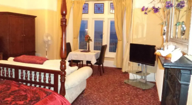 Executive cameră Britten House