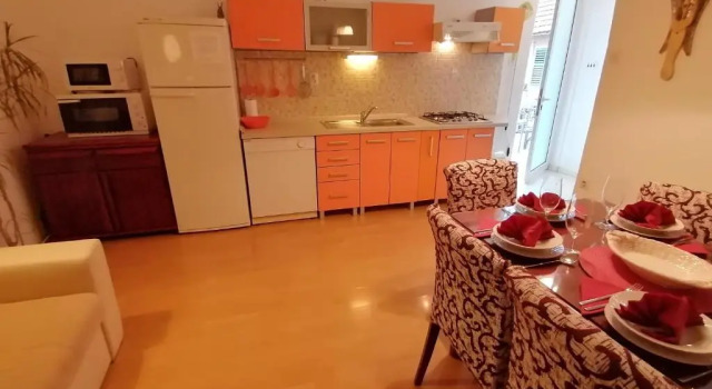 Apartments Andrijana, Забронировать Апартаменты/квартира Отели Биоград-на-Мору с парковкой, рядом с Kornati Marina, Парковка