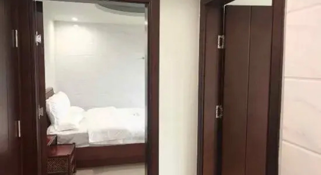 Люкс Foshan Junyue Apartment (Nanhai Lishui Branch)