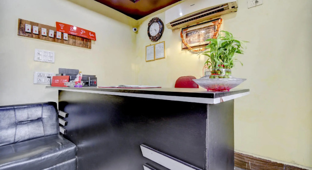SPOT ON 64594 Shere Punjab Lodge, Забронировать Отель Отели штата Махараштры 3 звезды, 3*