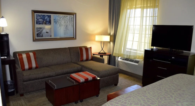 Люкс Staybridge Suites Houston Stafford - Sugar Land by IHG