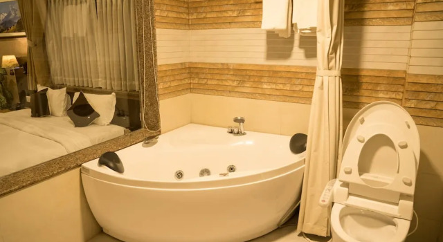 Люкс Business Hotel Shaara