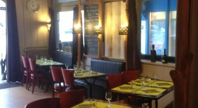 Трёхместный номер Standard Hôtel La Tour DAuvergne