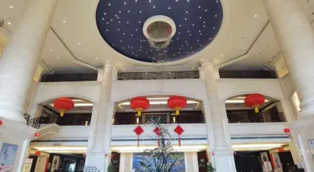 Hengshui Taihua Boyue Hotel, Buchen Sie Hotel 4-Sterne-Hotels in Hengshui, 4*