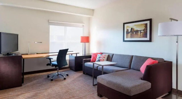 Двухместный люкс c 1 комнатой Residence Inn by Marriott Bloomington by Mall of America