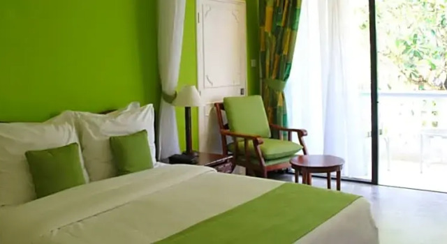 Трёхместный номер Standard с видом на сад Sarova Whitesands Beach Resort & Spa, Mombasa