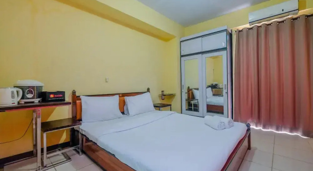 Homey Studio Apartment with Pool View at Bogor Valley By Travelio, Book Lejlighed Lejligheder i Sawah, Lejlighed