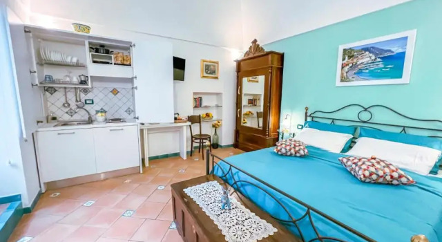 Студия Amalfi Andreas House